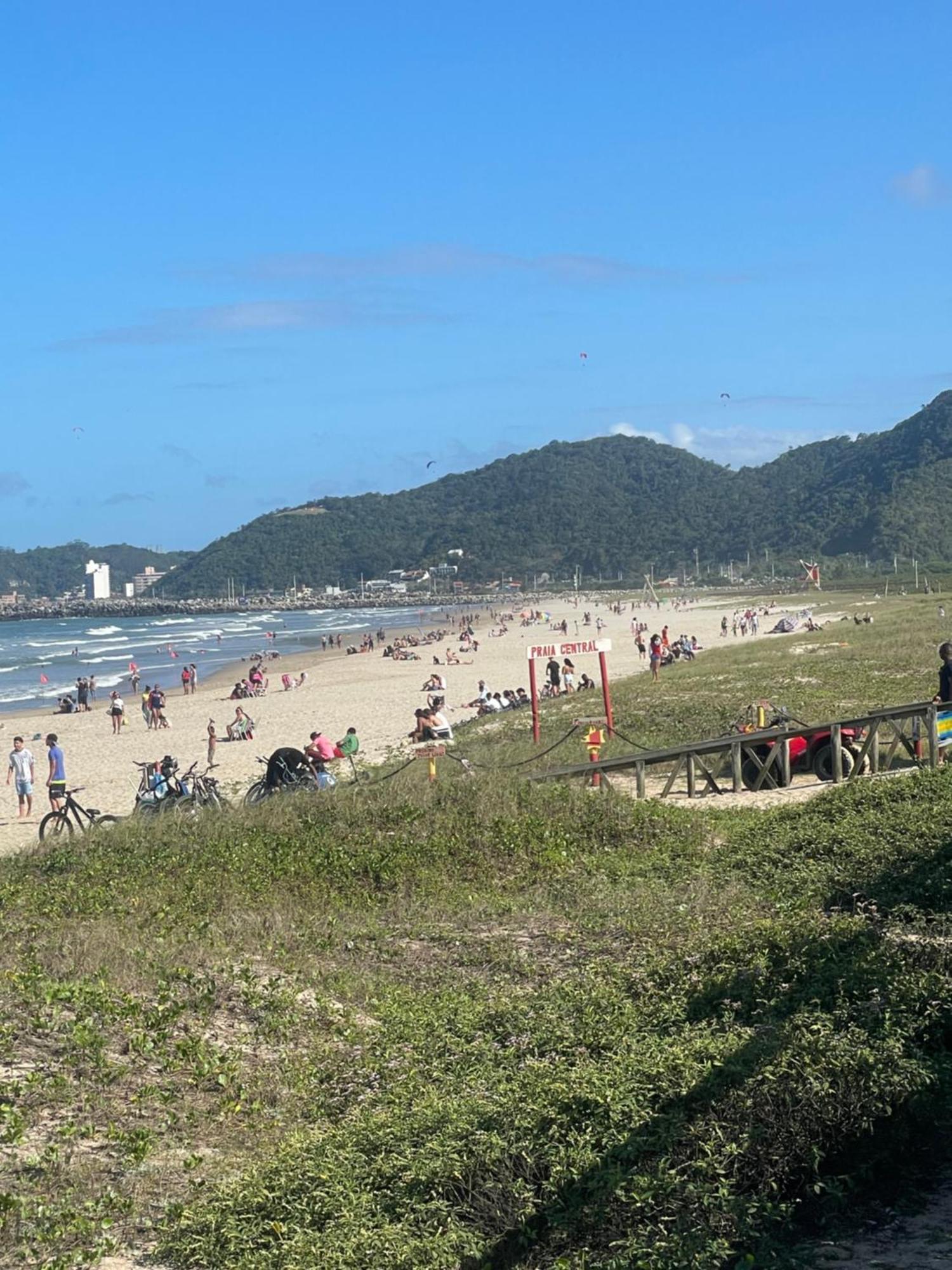 Casa De Praia Navegantes - 100 Metros Do Mar Kültér fotó